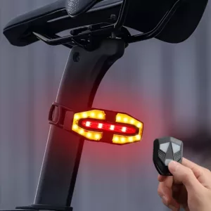 Luce Posteriore per Bici con Frecce