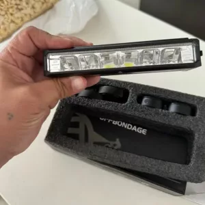 Ricevuta lampada anteriore impermeabile per bicicletta dal cliente K***n.